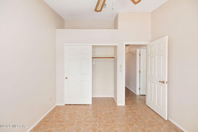 1280 W Golden Gem Drive, Tucson, AZ 85737