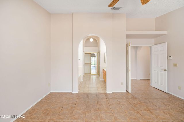 1280 W Golden Gem Drive, Tucson, AZ 85737