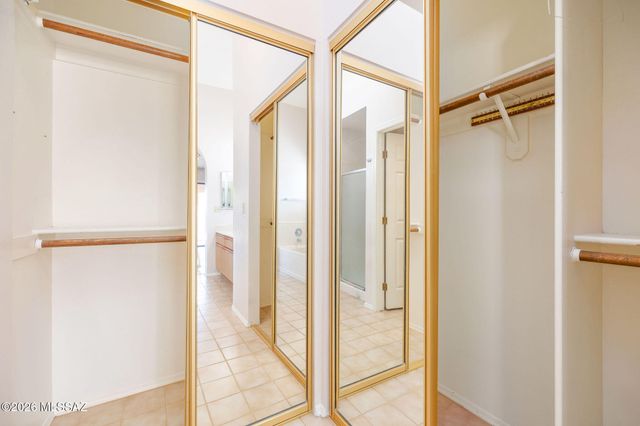 1280 W Golden Gem Drive, Tucson, AZ 85737