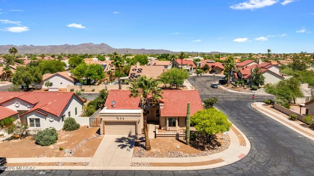 1280 W Golden Gem Drive, Tucson, AZ 85737