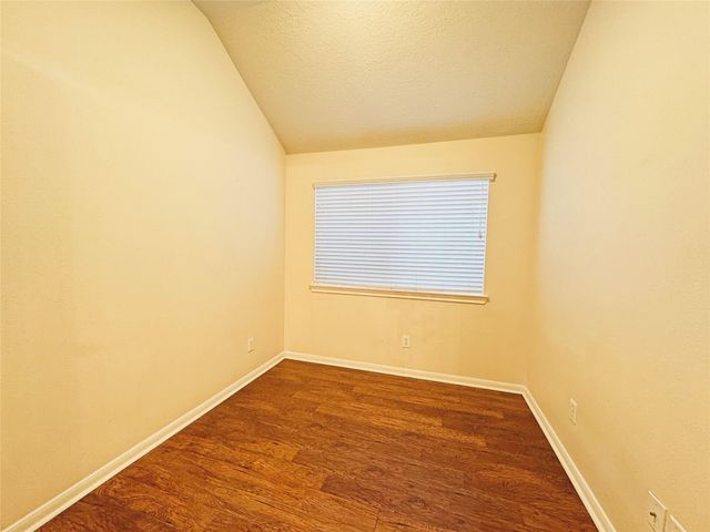 13306 Southpoint Lane, Houston, TX 77034