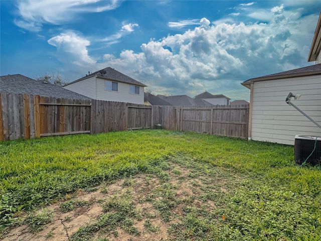 13306 Southpoint Lane, Houston, TX 77034