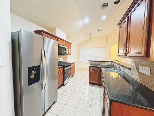 13306 Southpoint Lane, Houston, TX 77034