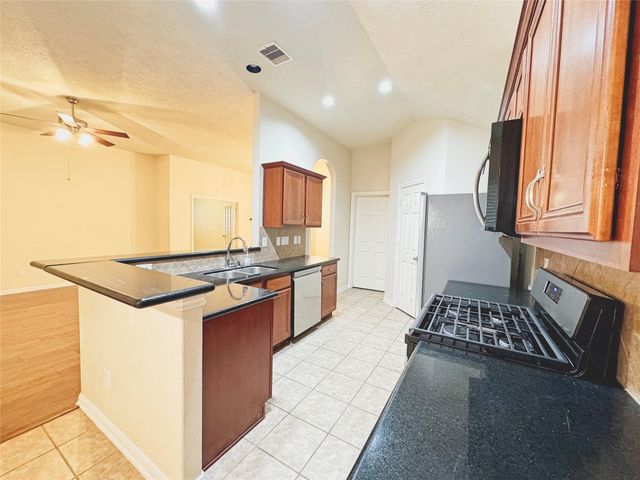 13306 Southpoint Lane, Houston, TX 77034