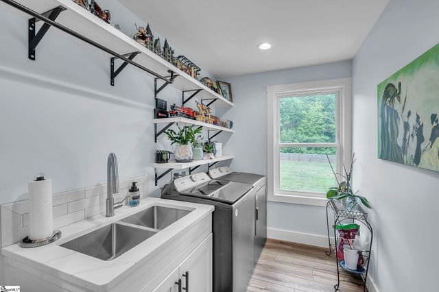 240 Harmony Hill Drive, Campobello, SC 29322