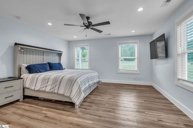 240 Harmony Hill Drive, Campobello, SC 29322