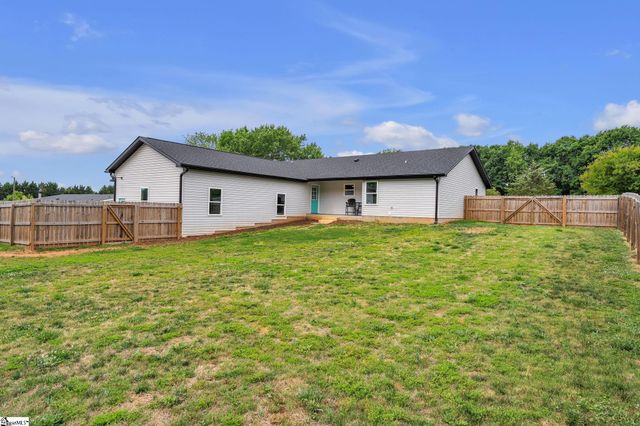 240 Harmony Hill Drive, Campobello, SC 29322
