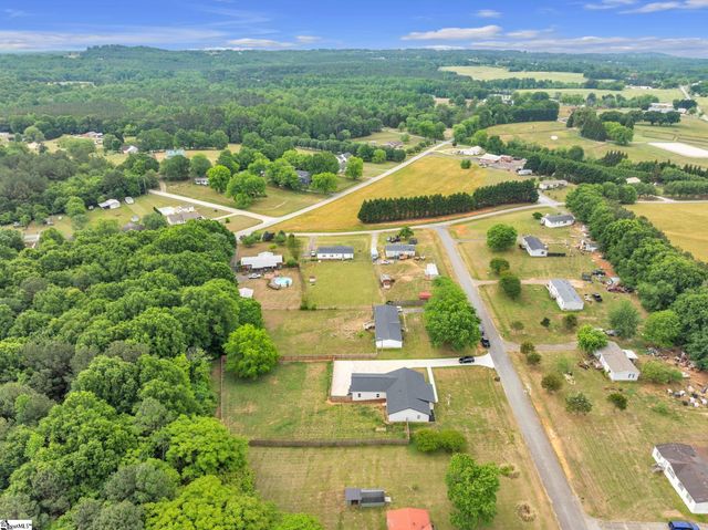 240 Harmony Hill Drive, Campobello, SC 29322