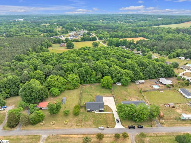 240 Harmony Hill Drive, Campobello, SC 29322