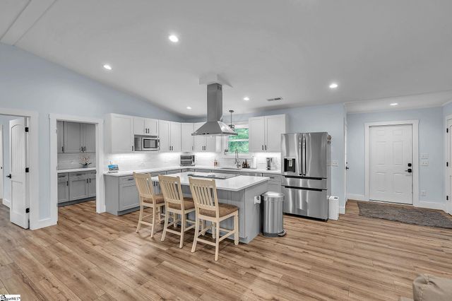 240 Harmony Hill Drive, Campobello, SC 29322