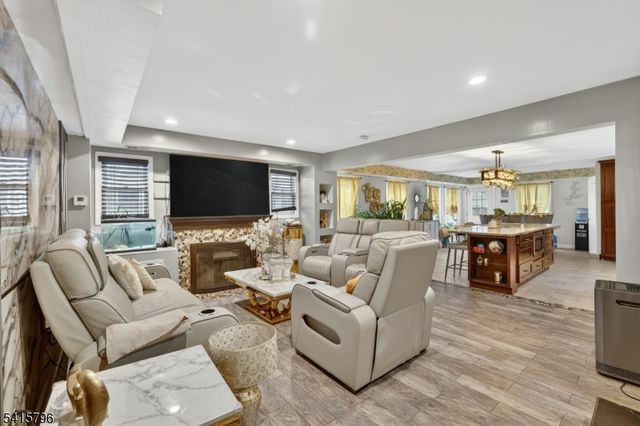 31 Mertz Ave, Belleville Twp., NJ 07109