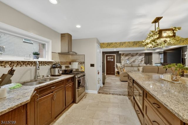 31 Mertz Ave, Belleville Twp., NJ 07109