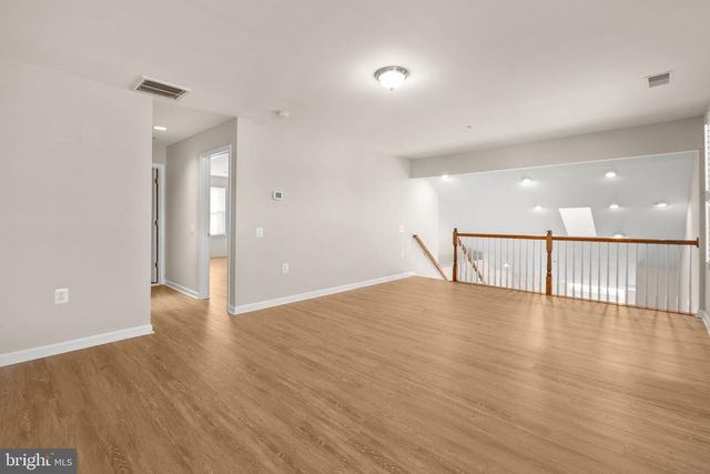 3 CHANTILLY PL, Fredericksburg, VA 22406