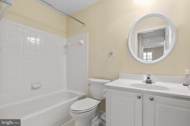 3 CHANTILLY PL, Fredericksburg, VA 22406