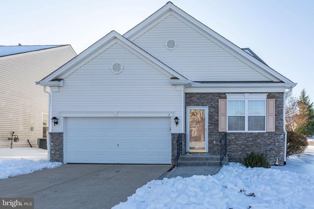 3 CHANTILLY PL, Fredericksburg, VA 22406