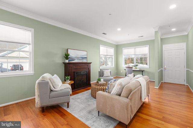 3 CHANTILLY PL, Fredericksburg, VA 22406