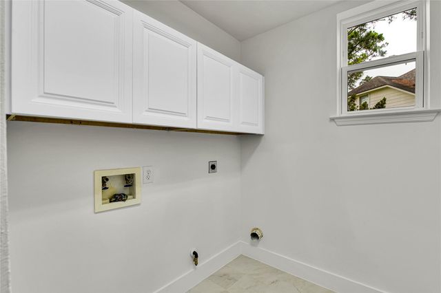 19307 Sun River Lane, Tomball, TX 77377