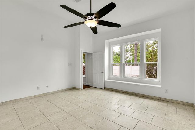 19307 Sun River Lane, Tomball, TX 77377