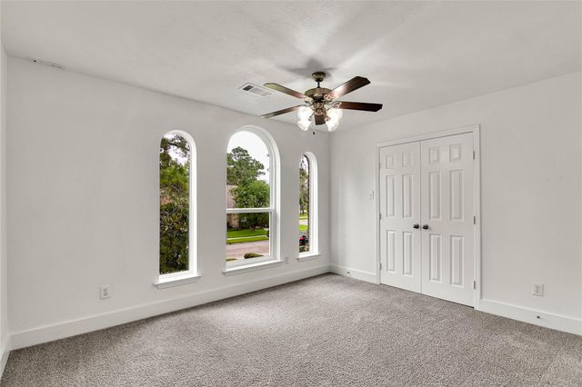 19307 Sun River Lane, Tomball, TX 77377