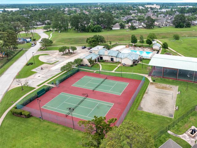 19307 Sun River Lane, Tomball, TX 77377