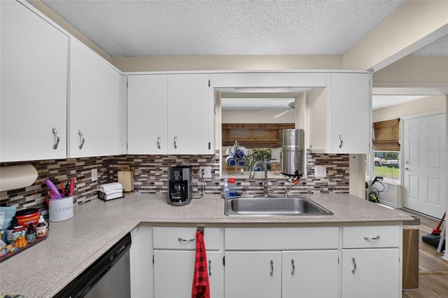 8711 SW 96TH LANE D, Ocala, FL 34481