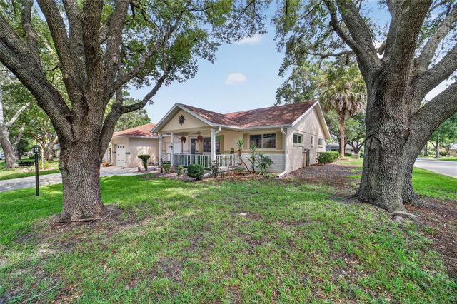 8711 SW 96TH LANE D, Ocala, FL 34481