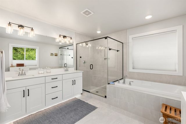 18553 Sawgrass Drive NE, Poulsbo, WA 98370