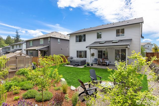 18553 Sawgrass Drive NE, Poulsbo, WA 98370