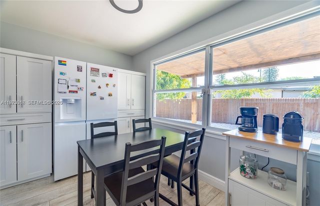 2950 NE 11th Ave, Pompano Beach, FL 33064