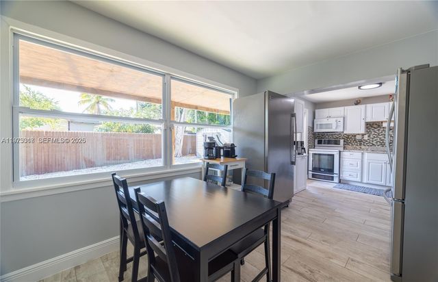 2950 NE 11th Ave, Pompano Beach, FL 33064