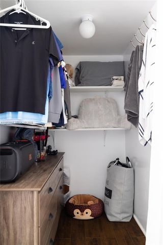 2950 NE 11th Ave, Pompano Beach, FL 33064