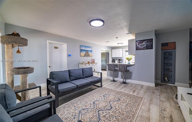 2950 NE 11th Ave, Pompano Beach, FL 33064