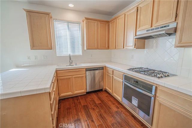 24743 Montevista, Valencia, CA 91354