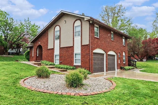 2618 Greenland Street, Kalamazoo, MI 49009