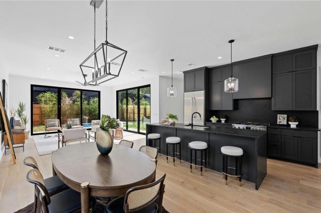 2008 Gathright CV A, Austin, TX 78704