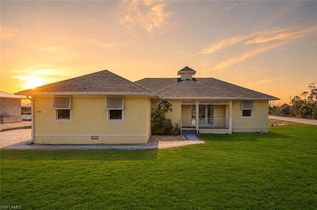 3551 Heron Landing CIR, ST. JAMES CITY, FL 33956 — exterior