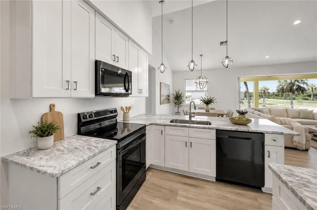 3551 Heron Landing CIR, ST. JAMES CITY, FL 33956 — photo 4