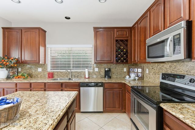 17086 N 184TH Drive, Surprise, AZ 85374