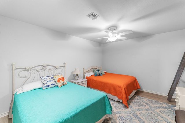 316 Marshall Johnson Avenue S, Port Lavaca, TX 77979