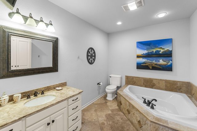 316 Marshall Johnson Avenue S, Port Lavaca, TX 77979