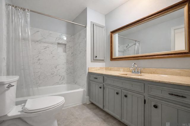 14245 Woodland Ridge Ave, Baton Rouge, LA 70816