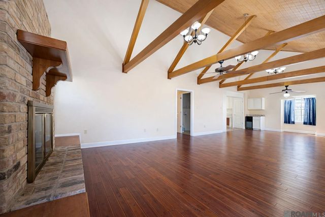 14245 Woodland Ridge Ave, Baton Rouge, LA 70816