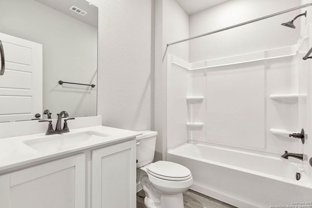 5723 Marble Falls, Converse, TX 78244