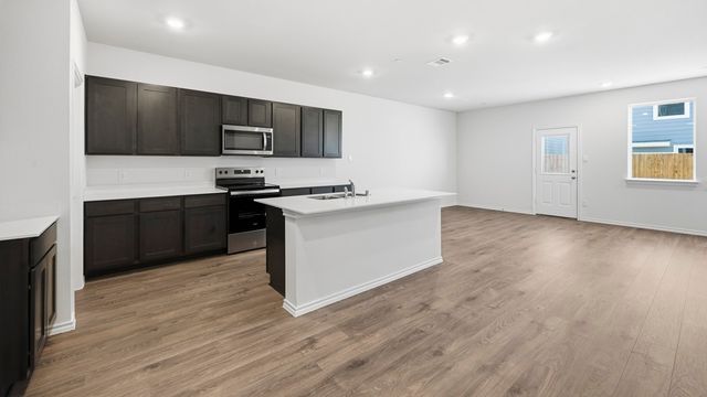 210 Redwood Drive, Princeton, TX 75407