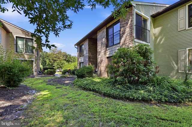 53-A W BLUEBELL LN, Mount Laurel, NJ 08054