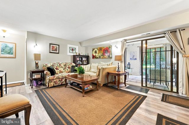 53-A W BLUEBELL LN, Mount Laurel, NJ 08054