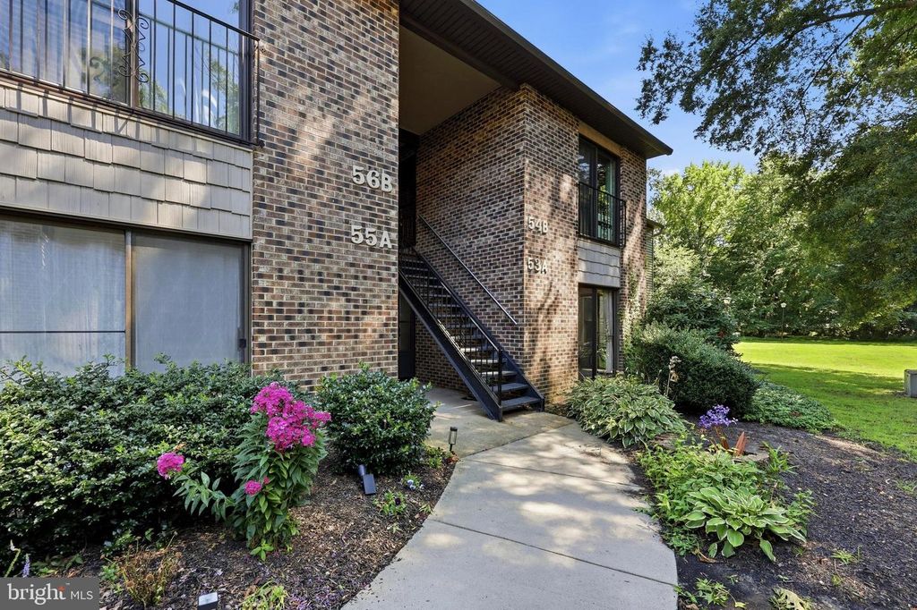 53-A W BLUEBELL LN, Mount Laurel, NJ 08054