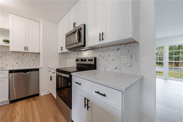 4360 Sasanqua Court, Tucker, GA 30084