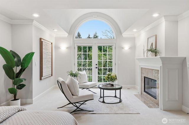 13799 NE 32nd Place, Bellevue, WA 98005