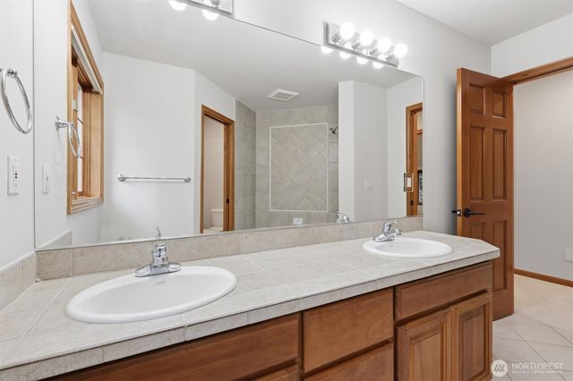 13799 NE 32nd Place, Bellevue, WA 98005